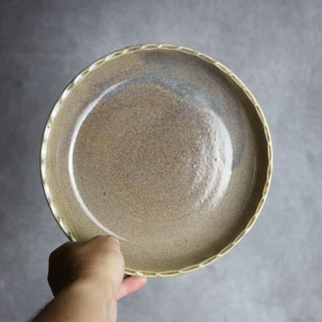 7寸浅鉢1 花口縁 アッシュグレー やちむん 陶器 cerca:7025048