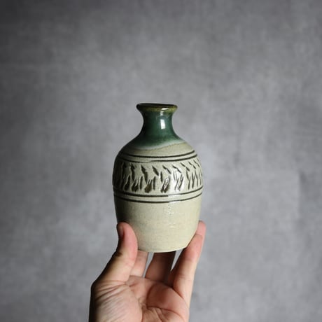 徳利1 灰緑釉 飛鉋 やちむん 陶器 北窯 松田共司工房:7004045