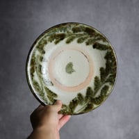 7寸皿1 黒呉須釉 唐草 やちむん 陶器 榮一工房:7013019