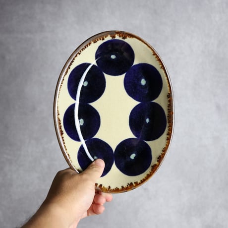 オーバル皿2 青丸紋 やちむん 陶器 エドメ陶房:7201002