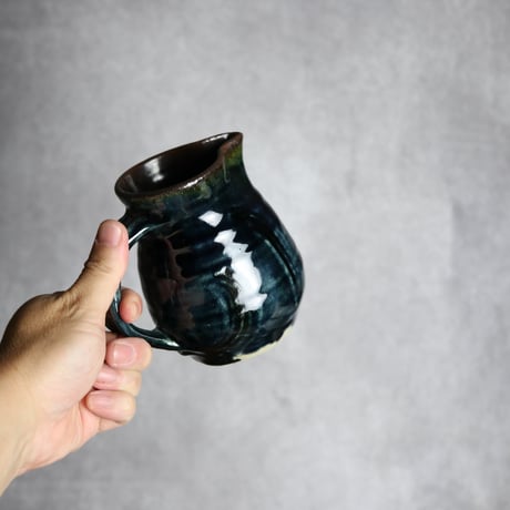 ピッチャー4寸1 呉須釉 櫛描 やちむん 陶器 北窯 松田共司工房:7004039