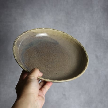 7寸浅鉢1 花口縁 アッシュグレー やちむん 陶器 cerca:7025048
