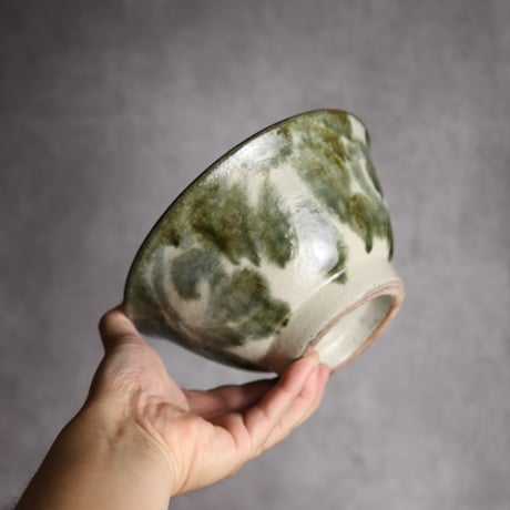 6寸マカイ2 黒呉須釉 菊唐草紋 やちむん 陶器 榮一工房:7013042