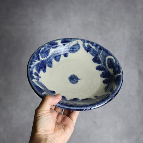 7寸皿1 呉須釉 唐草 やちむん 陶器 榮一工房:7013020