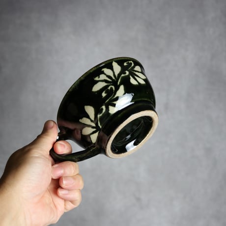 スープカップ 飴須釉 蝋抜 唐草 やちむん 陶器 真南風工房:7011026