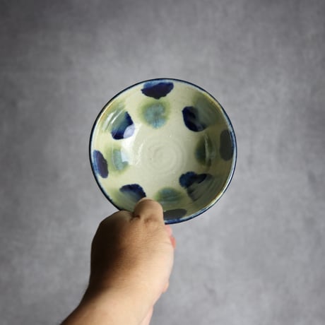 4寸鉢1 呉須 緑釉 点打 やちむん 陶器 漂窯:7010012