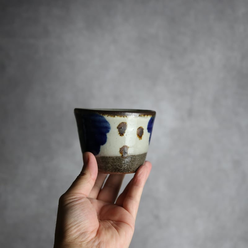 そばちょこ1 飴 呉須釉 菊花 やちむん 陶器 漂窯:7010015 | MADE IN OK