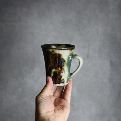 トールマグカップ1 飴釉 唐草 やちむん 陶器 榮一工房:7013098