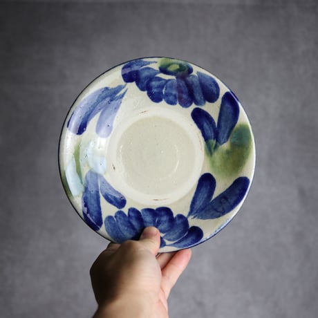 6寸皿1 呉須 緑釉 菊花双葉 やちむん 陶器 漂窯:7010006