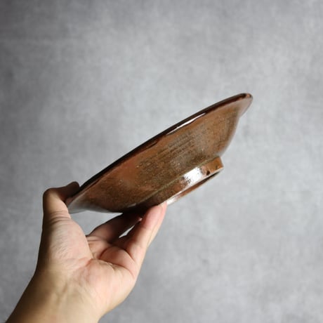 7寸皿1 イッチン 唐草 北窯 松田共司工房:7004009