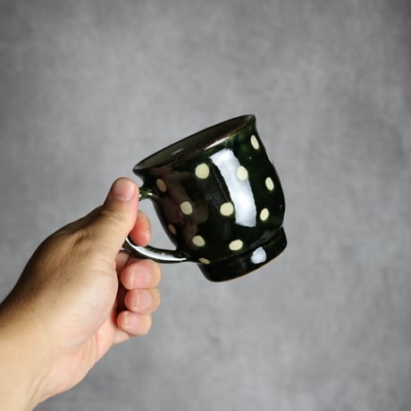 マグカップ 呉須釉 蝋抜 点打 やちむん 陶器 真南風工房:7011022