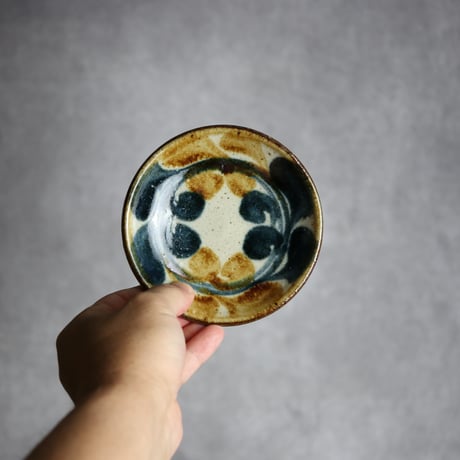 4寸皿 デイゴ 紺 茶 やちむん 陶器 陶芸こまがた:7006083