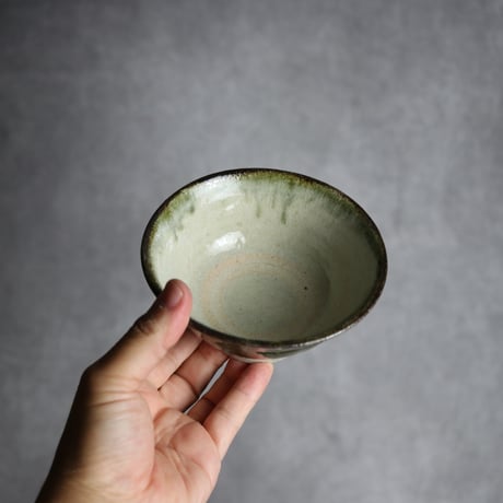4寸マカイ1 黒呉須 唐草 やちむん 陶器 榮一工房:7013034