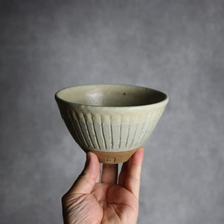白鉢1 しのぎ やちむん 陶器 仁陶器工房:7023085