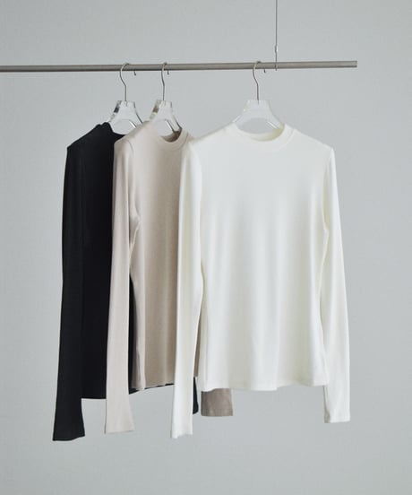 nh-tops-02631 Crew Neck Top Greige Dark Gray Off White