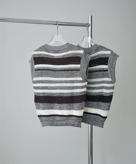 knit-02390 Multi-Stripe Sleeveless Knit Brown Black