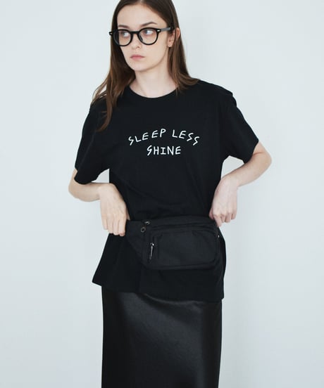 nh-tops-02621 Text Logo T-Shirt White Charcoal Black