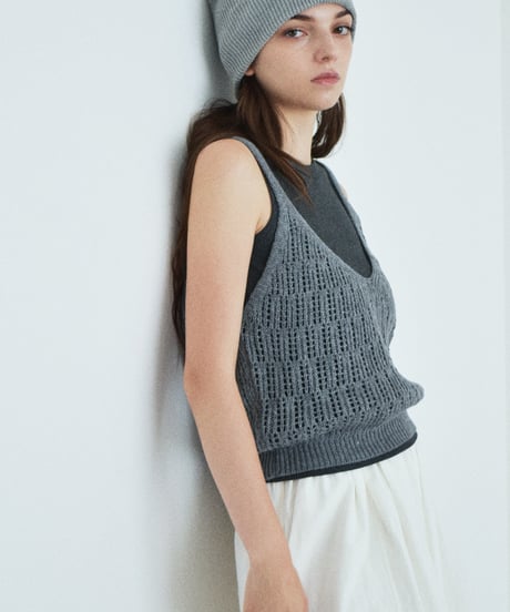 nh-tops-02618     Rib Tank Top     Black  Light Gray  Dark Gray  Red  White