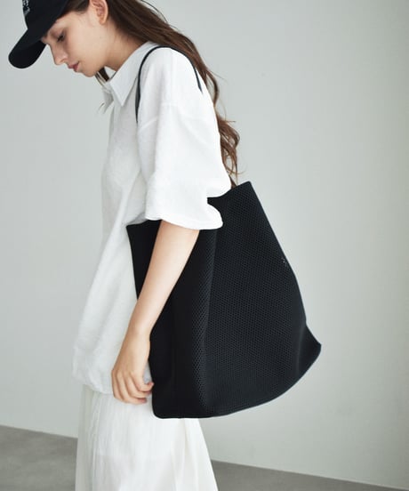bag2-02679U Drawstring Mesh Tote Bag Ecru Black