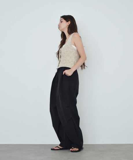 bottoms-02334  Waist-Tuck Pants Beige Black