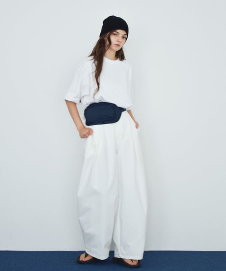 tops-02619U 8.1oz Oversized Plain T-Shirt White Black
