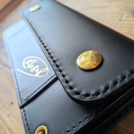 トラッカーウォレット  黒　オイルレザー  ショートタイプ