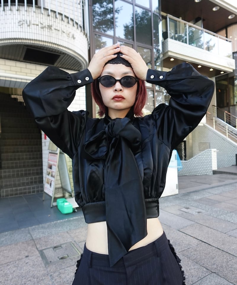 VIVIANO/ Courte Bow Blouse | JURK