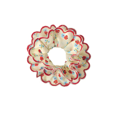 Rockahula Kids  Martha Ditsy Scalloped Scrunchie