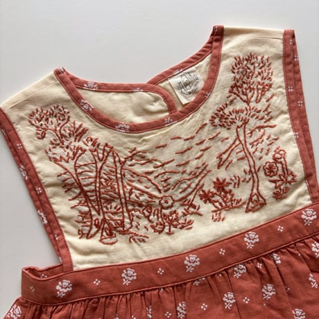 Apolina  BIBI HAND EMBROIDERED PINAFORE - MOUNTAIN CALICO JAM
