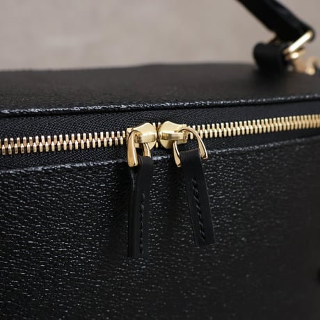 レザーベルト付き バニティバッグ【JM2449BF】
