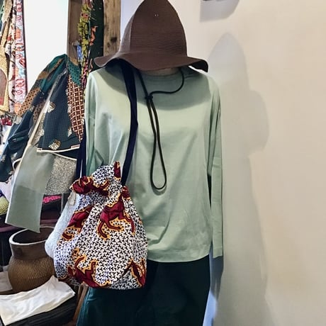 アフリカンバティック　巾着バッグ