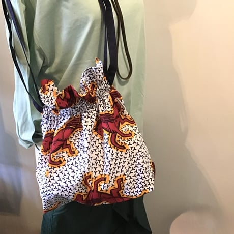 アフリカンバティック　巾着バッグ