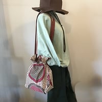 アフリカンバティック　巾着バッグ