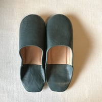 無地バブーシュ　グリーン　サイズ43