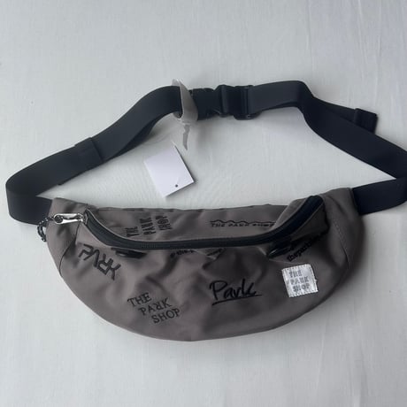 【The park shop】 PLAY PARK WAISTBAG(black、khaki、red）