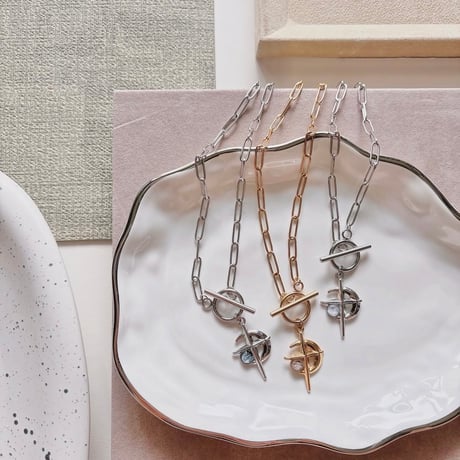 【tiill】emoji necklace - moon cross
