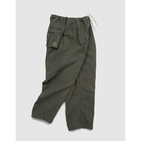 VICTORIA QH OVER TROUSERS