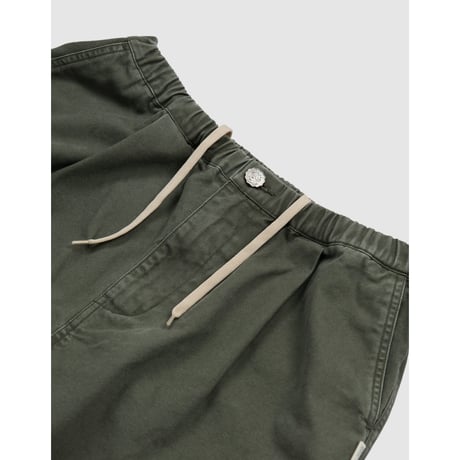 VICTORIA QH OVER TROUSERS