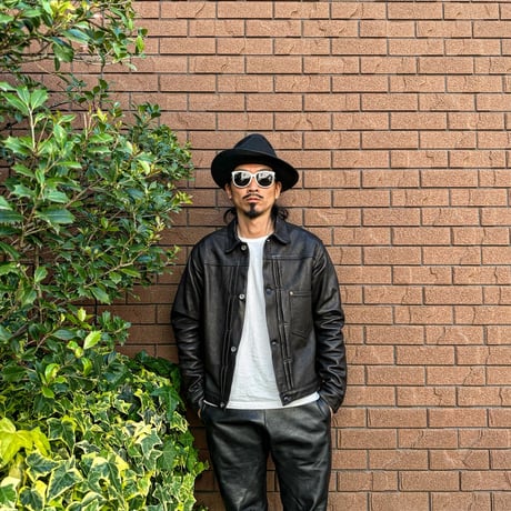 HIGHLARGE LEATHERS【New Castle WW2 EZO】1st  2027年10月末～2028年6月末入荷予定分！！ご予約