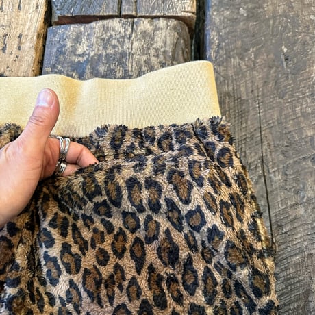 MOSSIR(モシール)【Lucua / Leopard Boa fleece pants】(FINE CREEK)