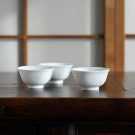 白釉玲瓏茶杯 PB203