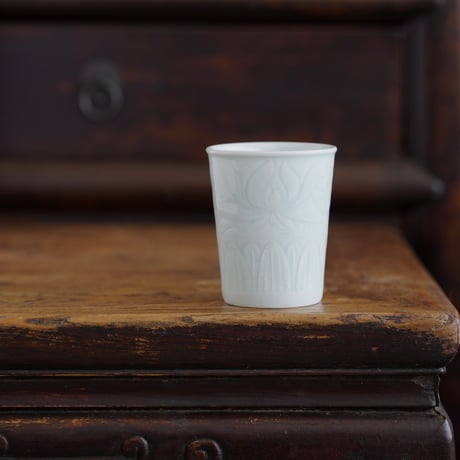 青白磁茶杯 PW078