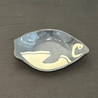 ぶんのまお　泳ぐマゼランペンギン小皿　右向き
