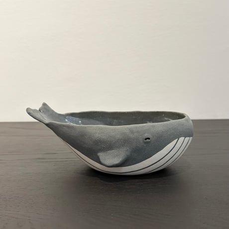ぶんのまお　クジラのうつわ