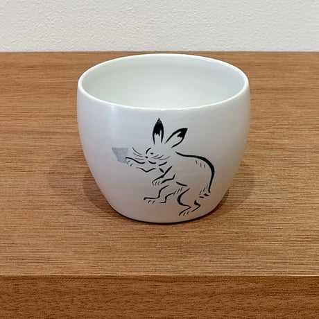 香田昌恵　鳥獣戯画カップ　兎