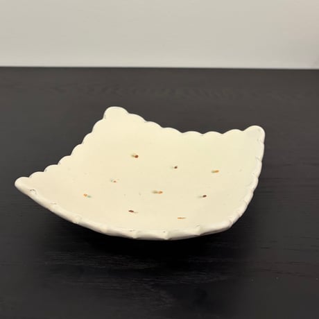 市野麻由子　角皿(ビスケット大) １枚
