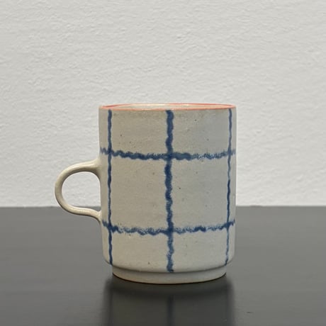 小渕祥子　マグカップ　チェック柄