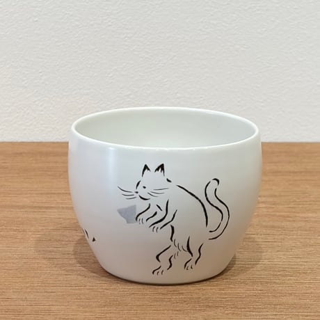 香田昌恵　鳥獣戯画カップ　ねこ