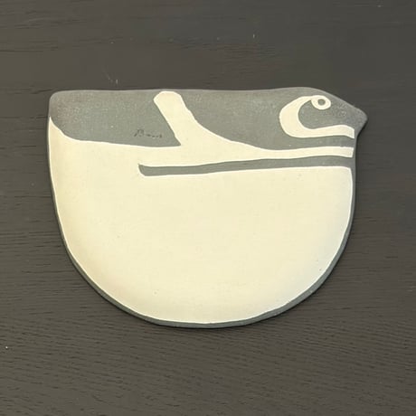 ぶんのまお　まんまるマゼラン小皿　左向き