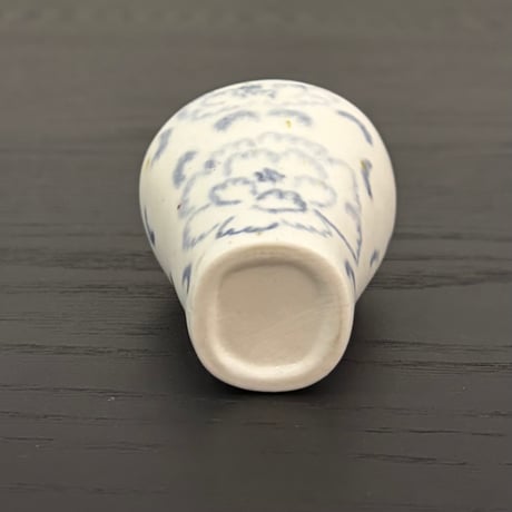 小渕祥子　一輪挿しs
